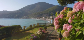 VILLA TRAMONTO, Levanto